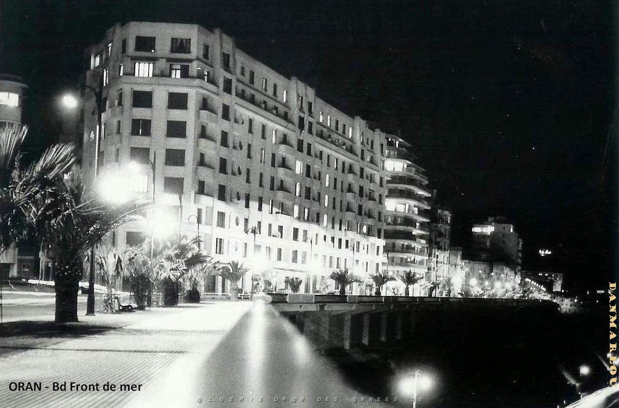 Oran - Boulevard Front de Mer - 31.JPG